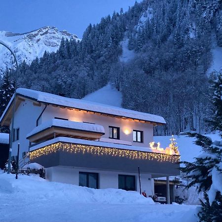 Ferienwohnung Haus Bazigg Klosterle am Arlberg Exterior foto